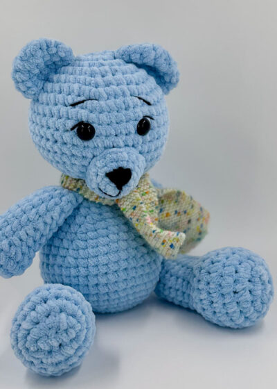 Barnabé Amigurumi ours fait main en fil Pingo - Sylïa Créations